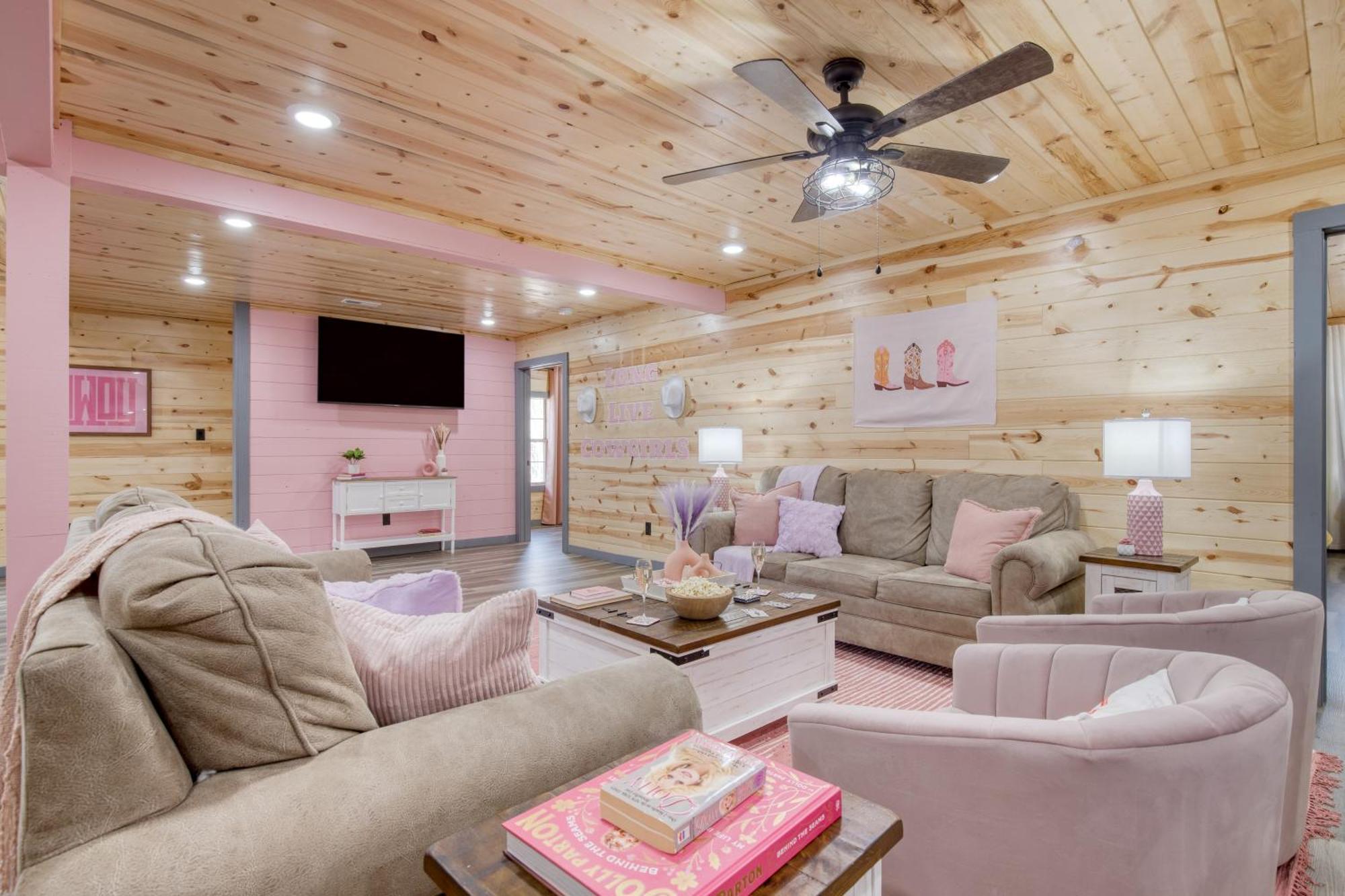 Pink Pines Avantstay Luxury Aesthetic Dream Home Indoor Pool Hot Tub Pigeon Forge Eksteriør billede