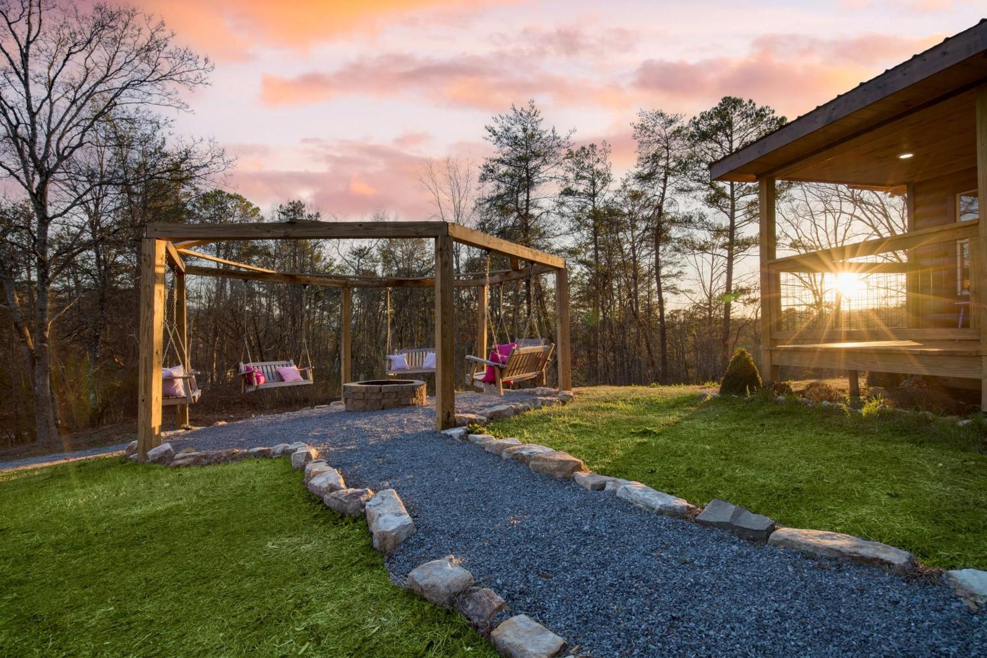 Pink Pines Avantstay Luxury Aesthetic Dream Home Indoor Pool Hot Tub Pigeon Forge Eksteriør billede
